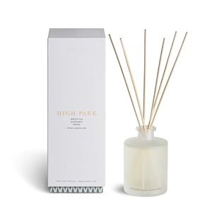 Vancouver Candle Co. Highland Park Diffuser.